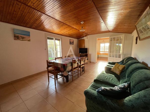 A vendre MAISON  6 PIECES 120 M2  LE BERNARD