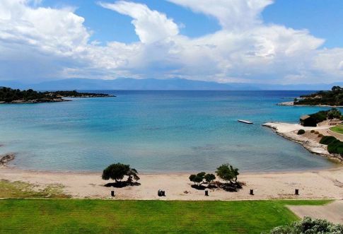 Splendide Villa située dans le prestigieux quartier de Hinitsa  