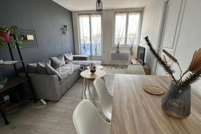 A louer APPARTEMENT T6 93 M2  LE PETIT QUEVILLY
