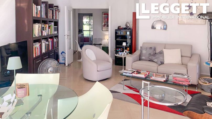 A louer APPARTEMENT T3 82 M2 VUE MER NICE