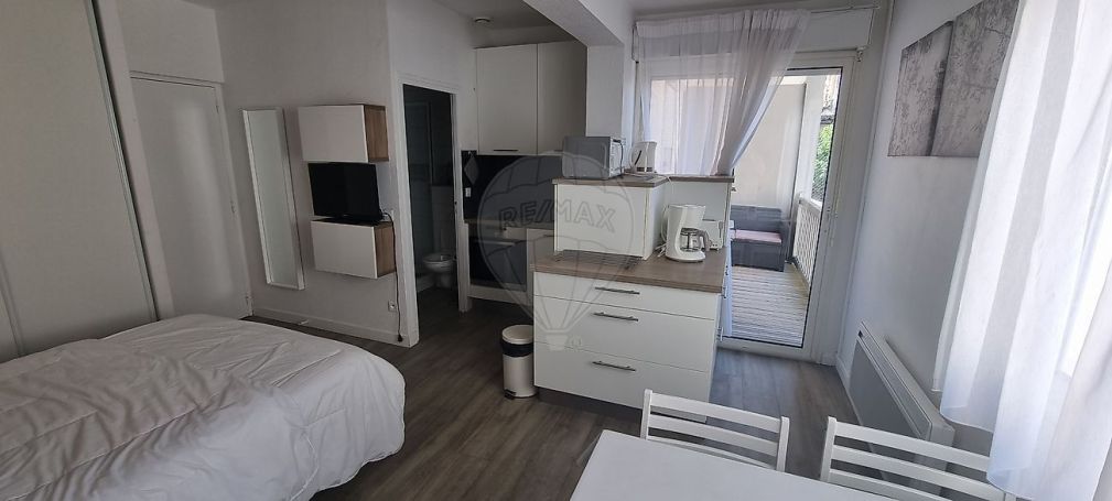 A louer STUDIO  21 M2  DAX