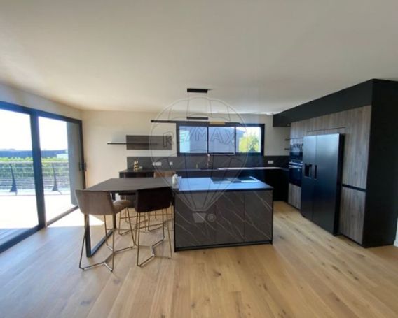 A vendre MAISON  CONTEMPORAINE BORD DE MER VAU