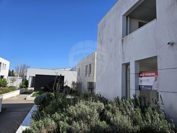 A louer APPARTEMENT NEUF T3 62 M2 TERRASSE PLAGE à PIED LA ROCHELLE