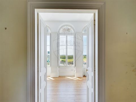 A louer MAISON  DE MAîTRE  TONNAY CHARENTE