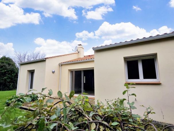 A vendre MAISON  3 PIECES 80 M2  LE PERRIER