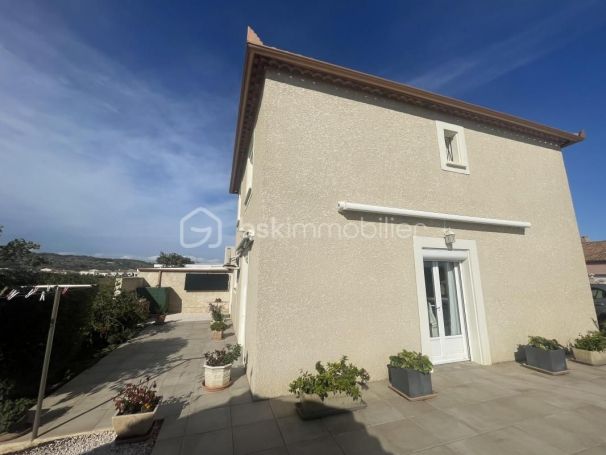 A louer MAISON  4 PIECES 100 M2 BORD DE MER PORT LA NOUVELLE