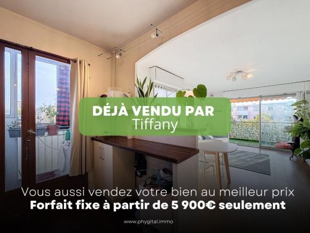 A louer APPARTEMENT T3 65 M2 TERRASSE BORD DE MER ANTIBES