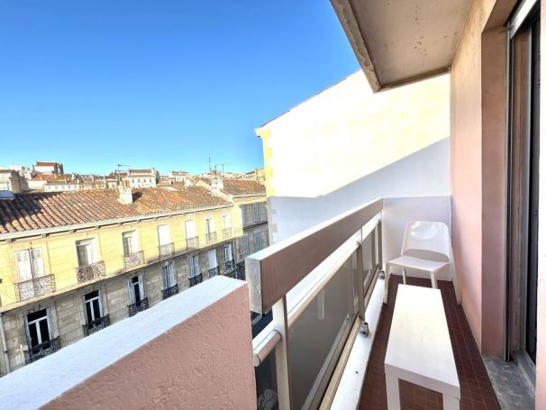 A louer APPARTEMENT T2 39 M2  MARSEILLE 4EME