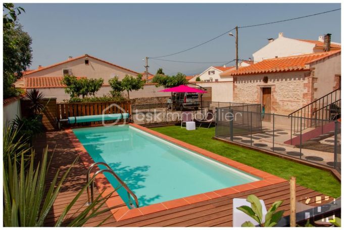 A vendre GîTE  BROUILLA