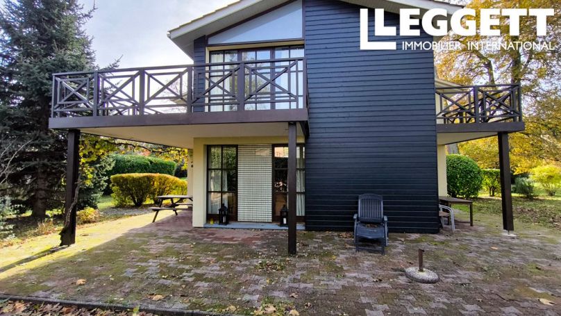A louer MAISON  4 PIECES 90 M2  SALLES