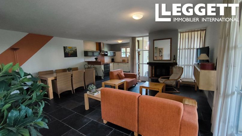 A louer MAISON  4 PIECES 90 M2  SALLES