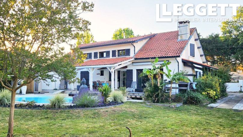 A vendre MAISON  DE MAîTRE BORD DE MER LA TESTE DE BUCH