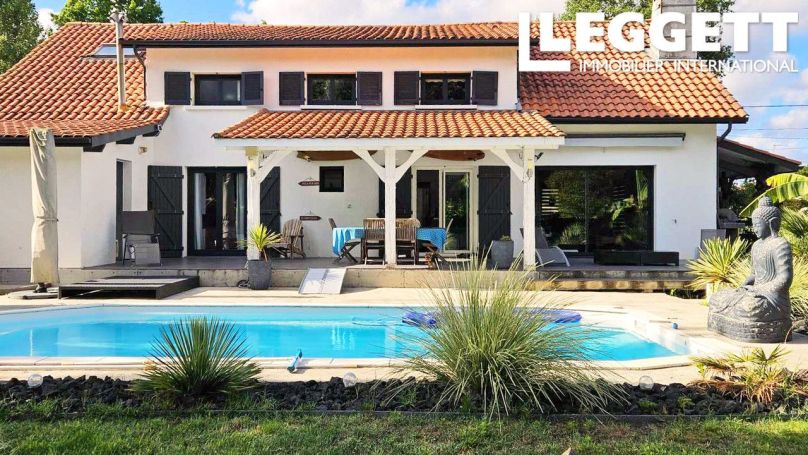 A vendre MAISON  DE MAîTRE BORD DE MER LA TESTE DE BUCH