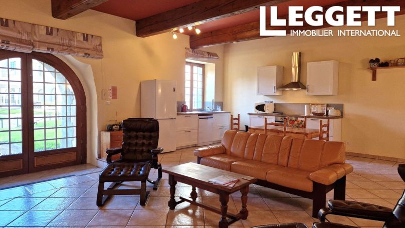 A louer APPARTEMENT T3 83 M2 TERRASSE  LA REDORTE