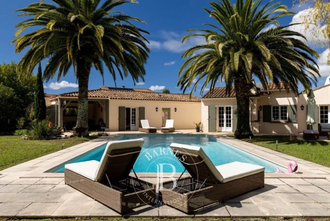 A vendre PROPRIéTé  BAYONNE