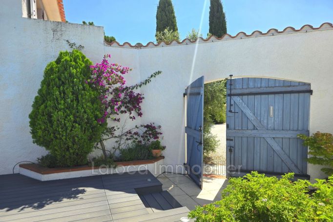A vendre MAISON  5 PIECES 193 M2  LAROQUE DES ALBERES Village