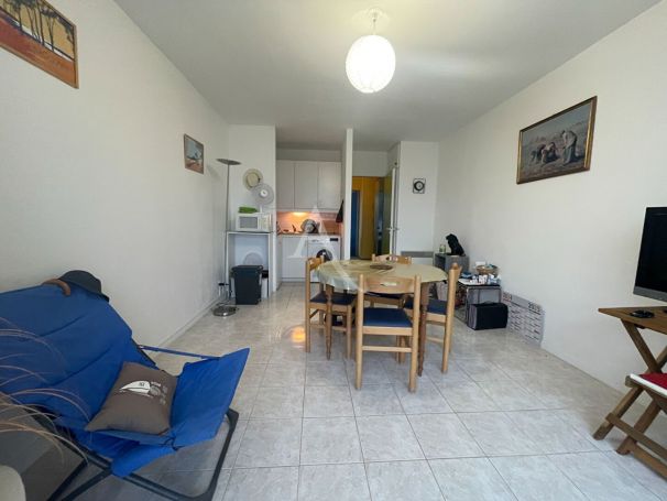 A vendre APPARTEMENT T3 44 M2 BORD DE MER JARD SUR MER