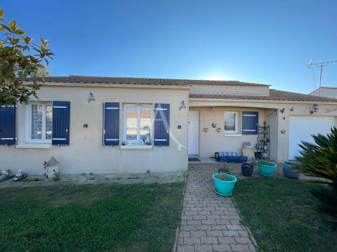 A vendre MAISON  6 PIECES 115 M2 BORD DE MER SAINT VINCENT SUR JARD