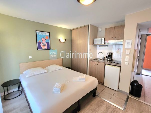 A vendre STUDIO  20 M2 BORD DE MER MARSEILLE