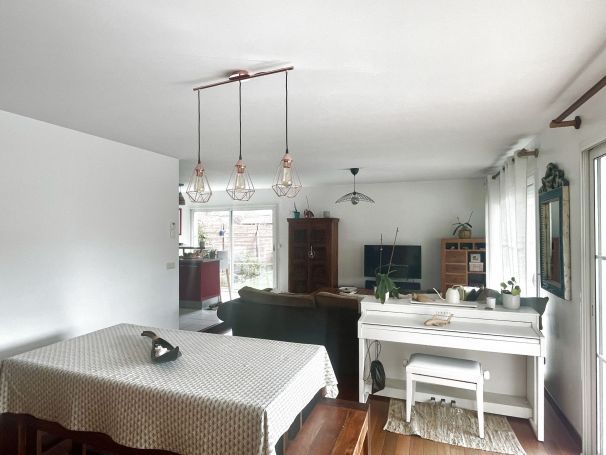 A vendre MAISON  4 PIECES 107 M2 BORD DE MER SEIGNOSSE centre-ville - commerces - école - pistes cyclables - fôret