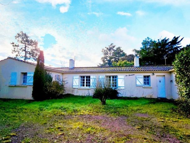 A vendre MAISON  7 PIECES 160 M2 BORD DE MER SAINT JEAN DE MONTS