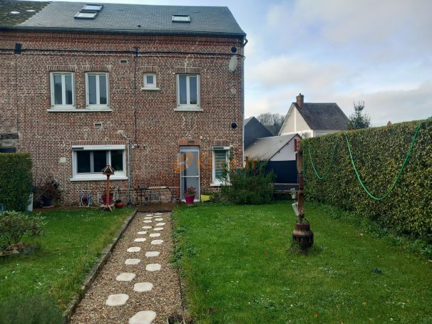 A vendre MAISON  5 PIECES 136 M2 PLAGE à PIED VITTEFLEUR école coiffeur boulangerie épicerie