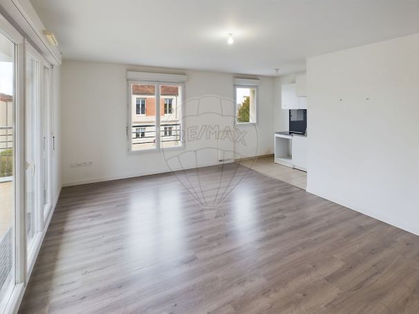 A louer APPARTEMENT T3 65 M2  BASSE GOULAINE