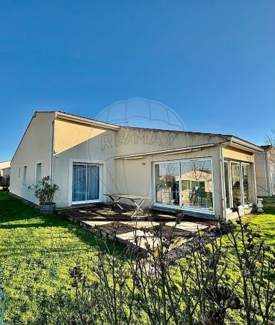 A louer MAISON  CONTEMPORAINE  SAINTES