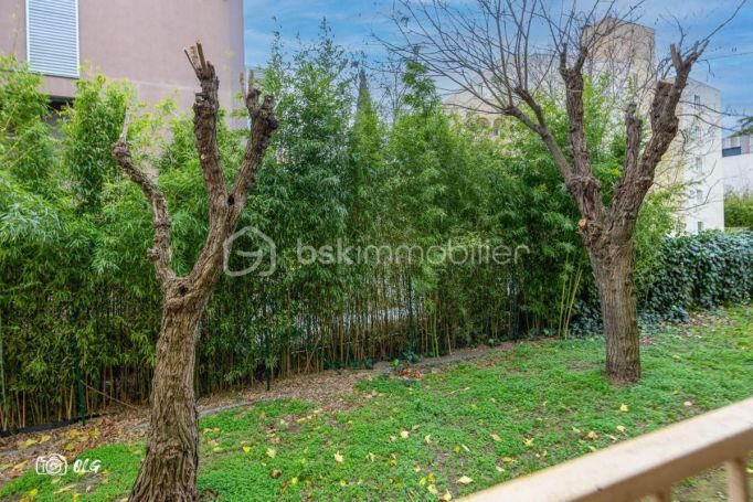 A louer APPARTEMENT T3 68 M2  MONTPELLIER
