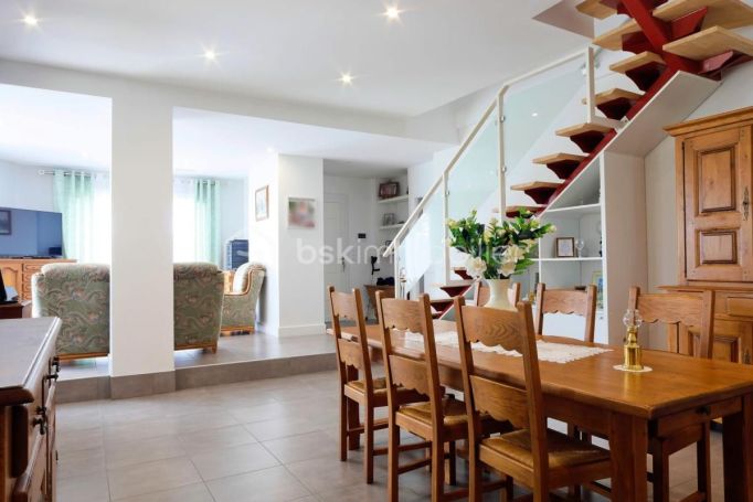 A louer MAISON  CONTEMPORAINE  SAUVIAN