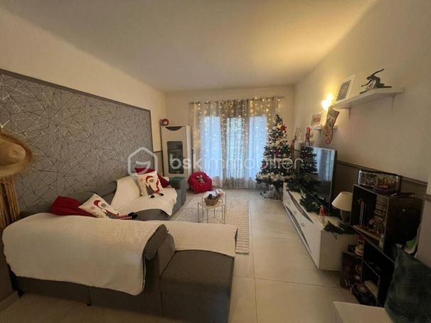 A louer APPARTEMENT T4 87 M2  DRAGUIGNAN