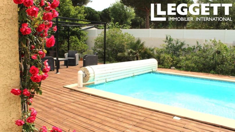 A louer MAISON  6 PIECES 188 M2 BORD DE MER AGDE