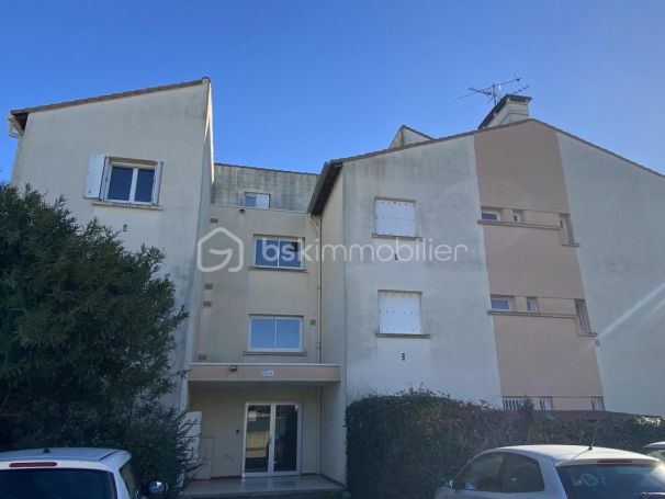 A louer APPARTEMENT T3 48 M2 TERRASSE BORD DE MER LE GRAU DU ROI