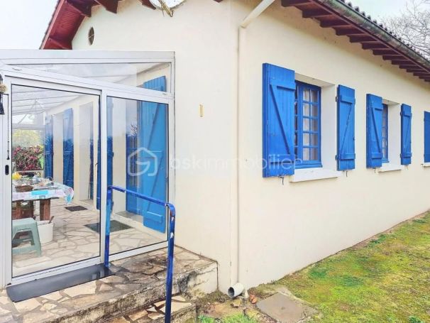 A vendre Plain-pied au c?ur de la nature, SANS VIS A VIS, accÃ¨s Dordogne 33890 Pessac Sur Dordogne