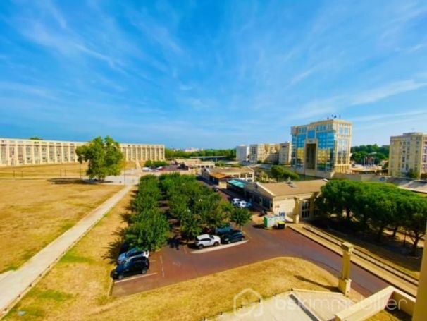 A louer APPARTEMENT T4 88 M2  MONTPELLIER