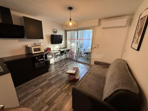 A louer STUDIO NEUF  26 M2 BORD DE MER BALARUC LES BAINS