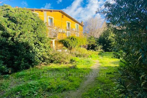 A vendre MAISON  DE MAîTRE PLAGE à PIED BANYULS SUR MER Centre-ville