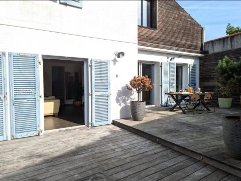A vendre MAISON  6 PIECES 164 M2 BORD DE MER SAINT HILAIRE DE RIEZ