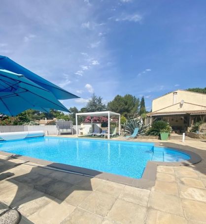 A vendre MAISON  8 PIECES 210 M2  CLERMONT L HERAULT