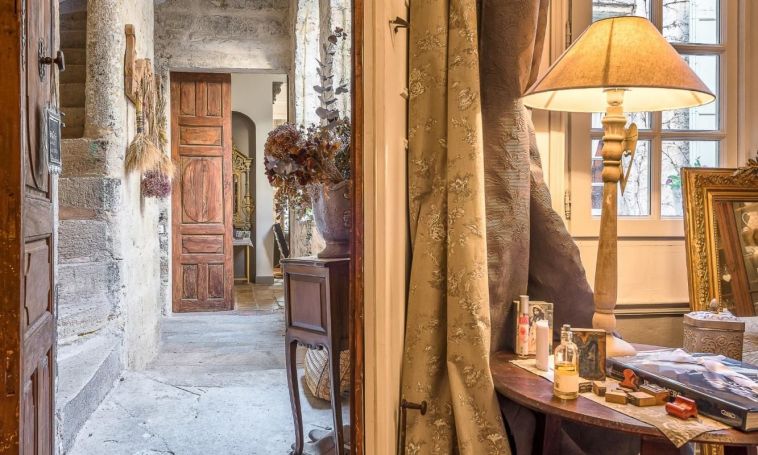 A louer MAISON  DE MAîTRE  PEZENAS