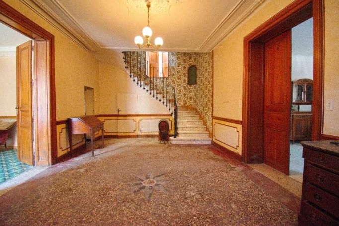 A vendre Maison bourgeoise 34530 Entre Pezenas Et Meze