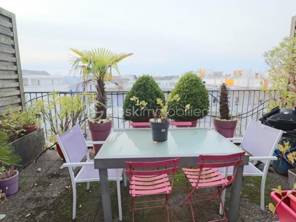 A louer APPARTEMENT DUPLEX T4 97 M2 TERRASSE BORD DE MER SAINT NAZAIRE