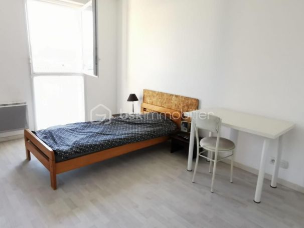 A louer APPARTEMENT T2 40 M2  REZE