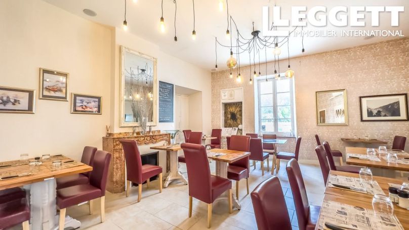 APPARTEMENT  430 M2  MONTOLIEU