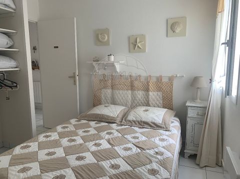 A vendre APPARTEMENT T2 31 M2 TERRASSE BORD DE MER VAU