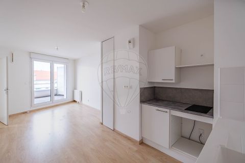 A louer APPARTEMENT T2 40 M2 TERRASSE BORD DE MER LA ROCHELLE