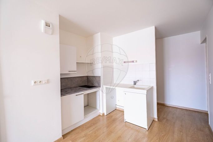 A louer APPARTEMENT T2 40 M2 TERRASSE BORD DE MER LA ROCHELLE