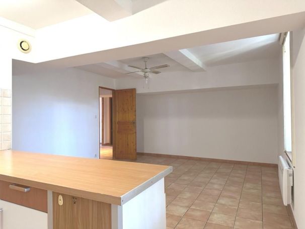 A louer APPARTEMENT T5 112 M2 BORD DE MER NARBONNE