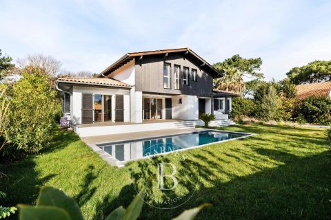 MAISON  CONTEMPORAINE BORD DE MER ANGLET