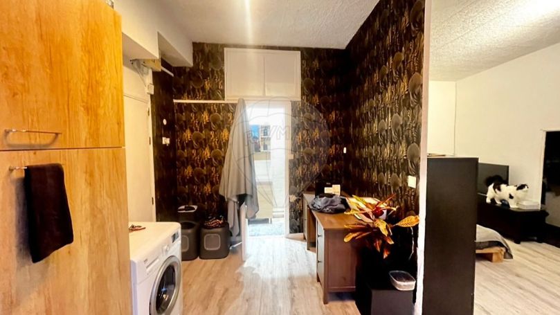 A louer STUDIO  32 M2  MARSEILLE 2EME